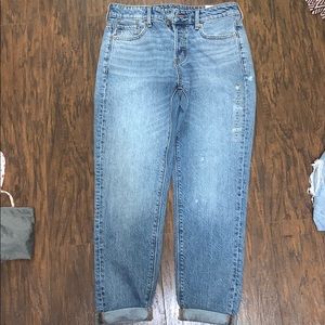 AEO Tomgirl Jeans